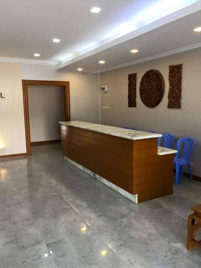 Venus Star Hotel Yangon Bagian luar foto