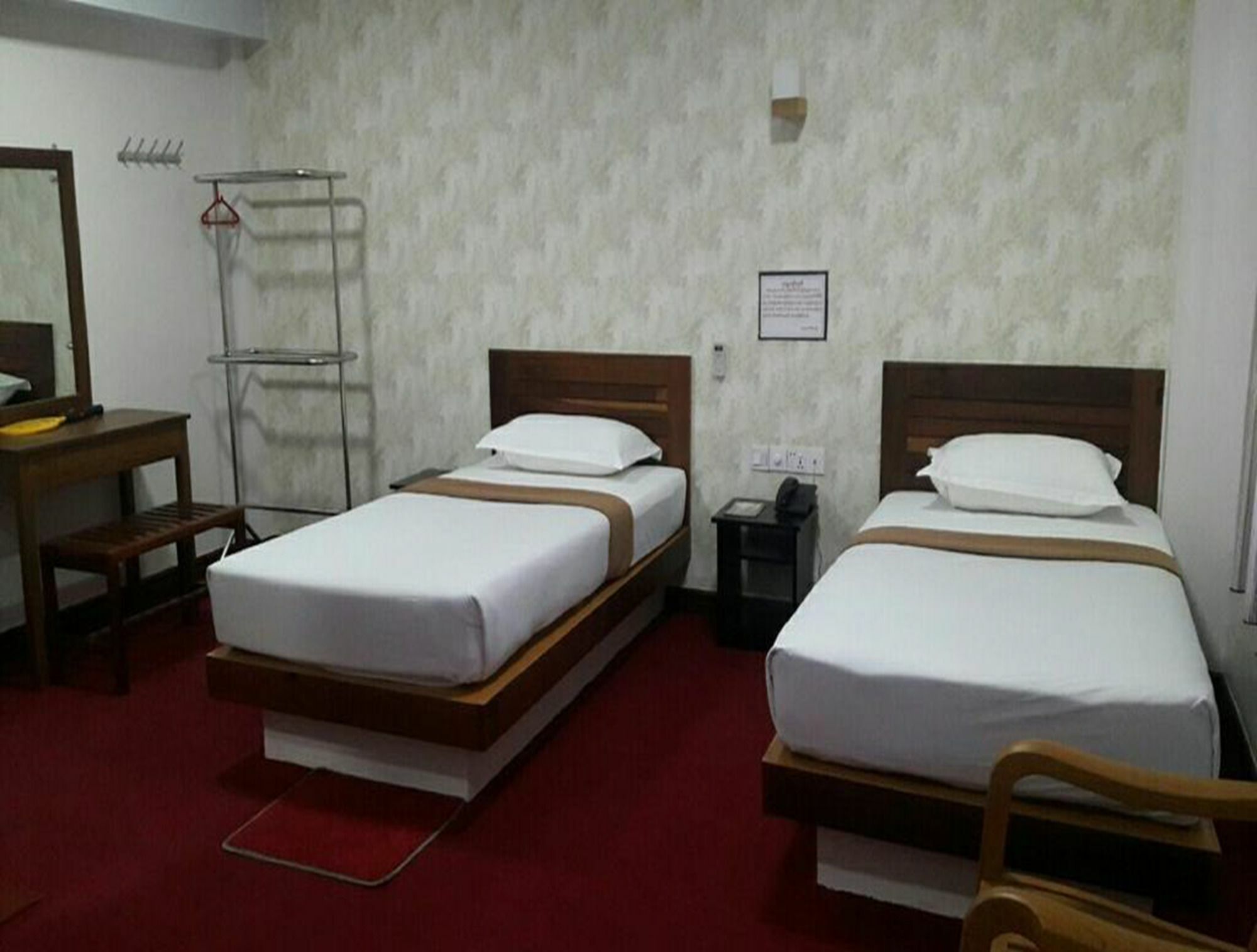 Venus Star Hotel Yangon Bagian luar foto