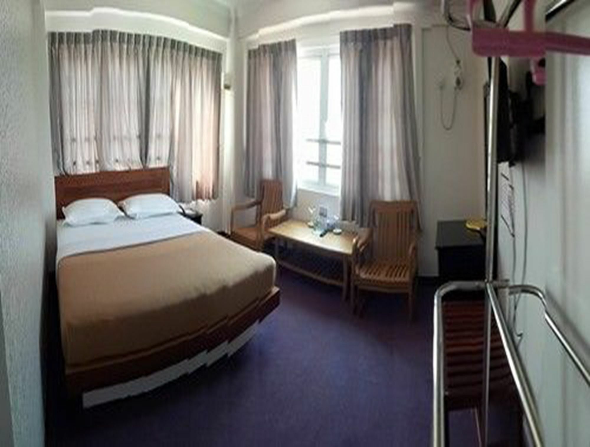 Venus Star Hotel Yangon Bagian luar foto